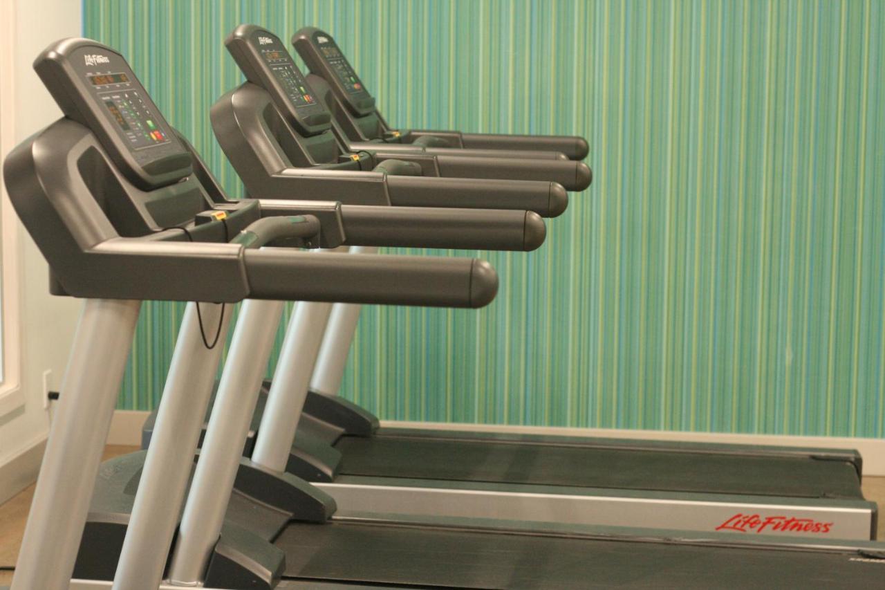 Holiday Inn Express & Suites Terrace By Ihg Luaran gambar
