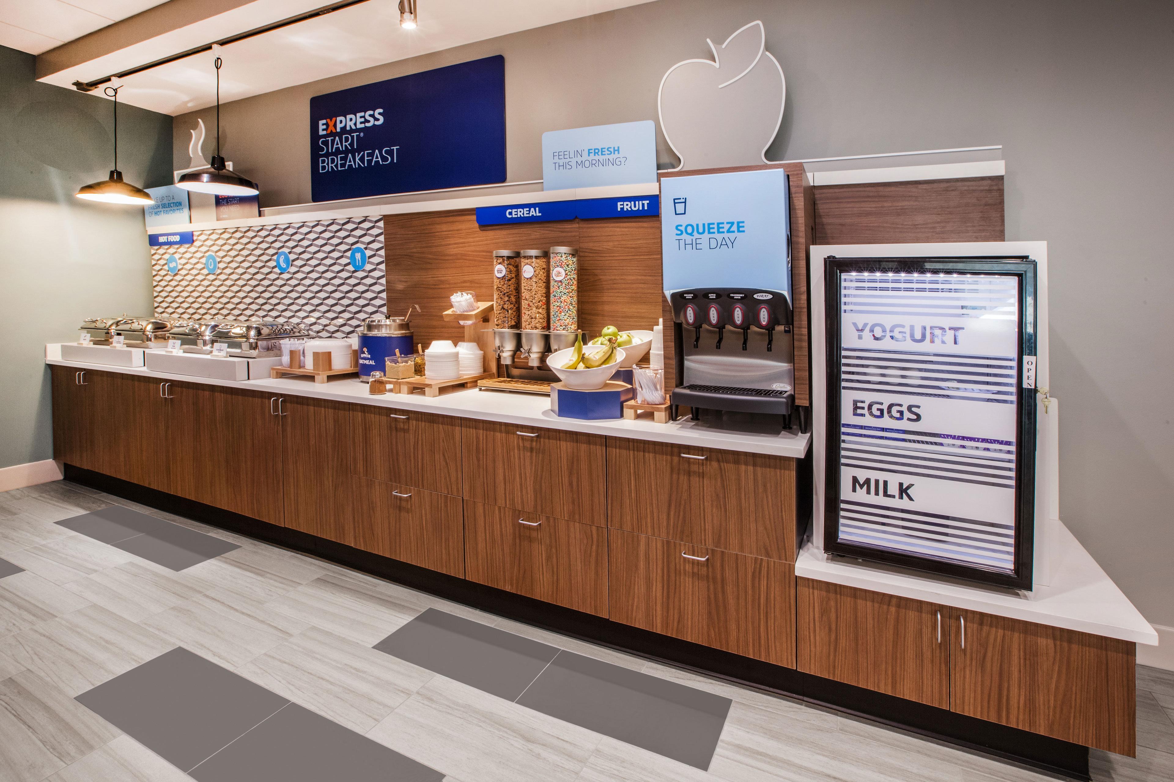Holiday Inn Express & Suites Terrace By Ihg Luaran gambar